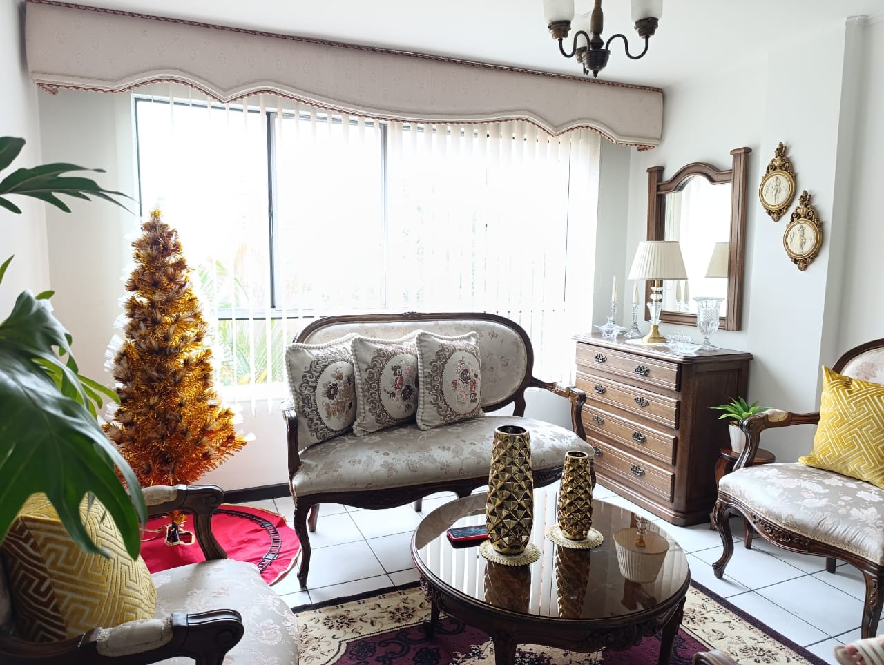 Apartamento en venta en El Poblado, Medellín · foto 5 de 18