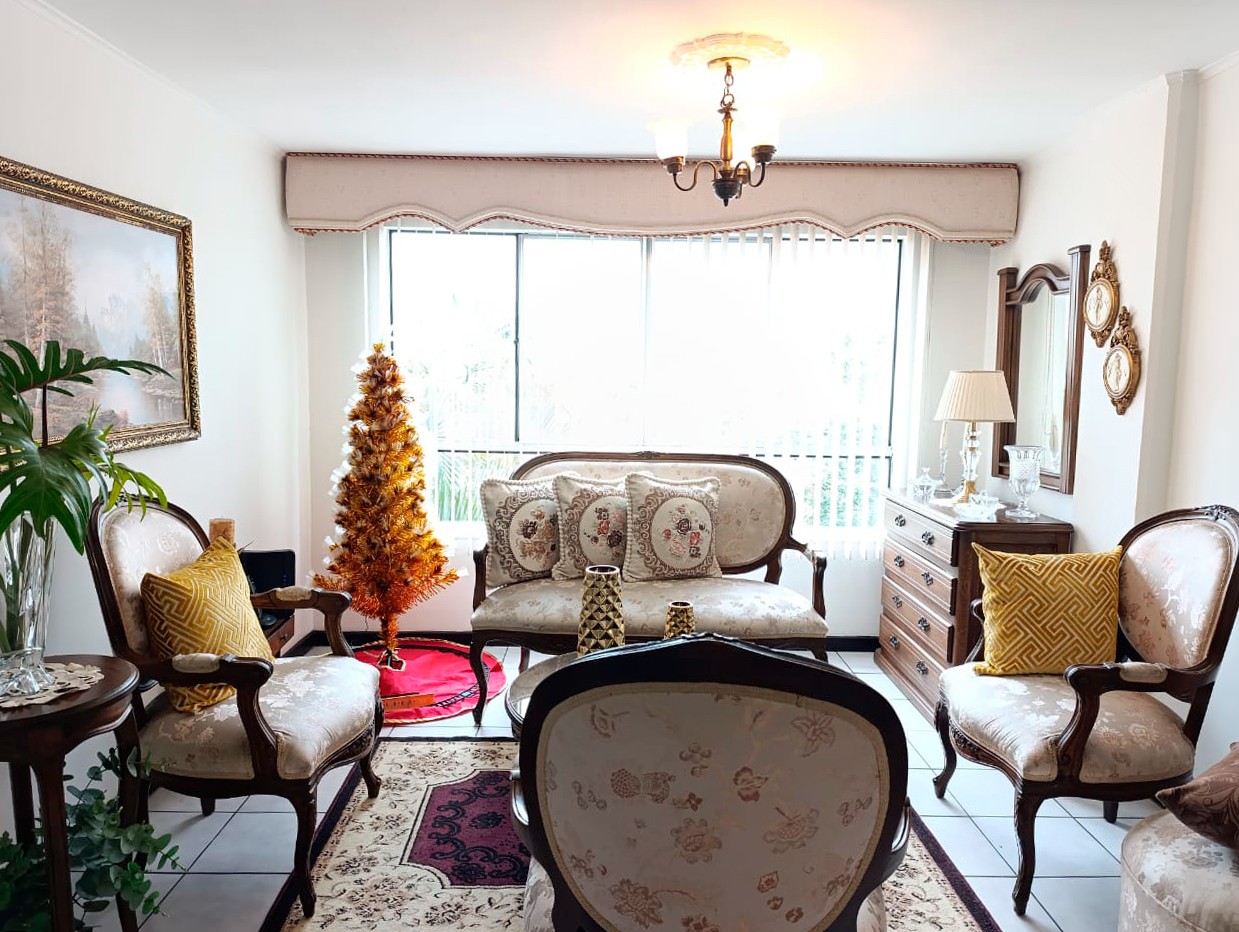 Apartamento en venta en El Poblado, Medellín · foto 4 de 18
