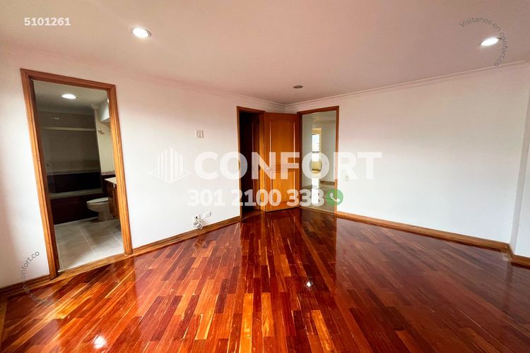 Apartamento de 3 alcobas en arriendo en Los Balsos, Medellín, 226 m² · foto 13 de 23