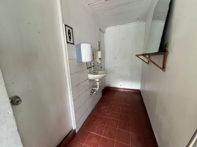 Local en venta en Loma Del Esmeraldal, Envigado, 1265 m² · foto 15 de 15