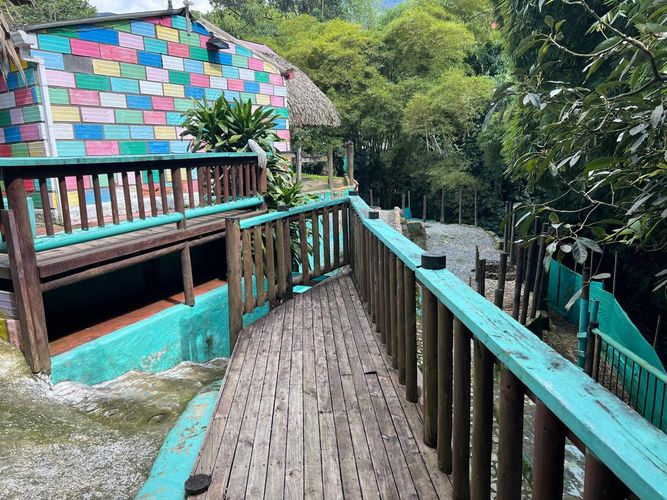 Local en venta en Loma Del Esmeraldal, Envigado, 1265 m² · foto 13 de 15