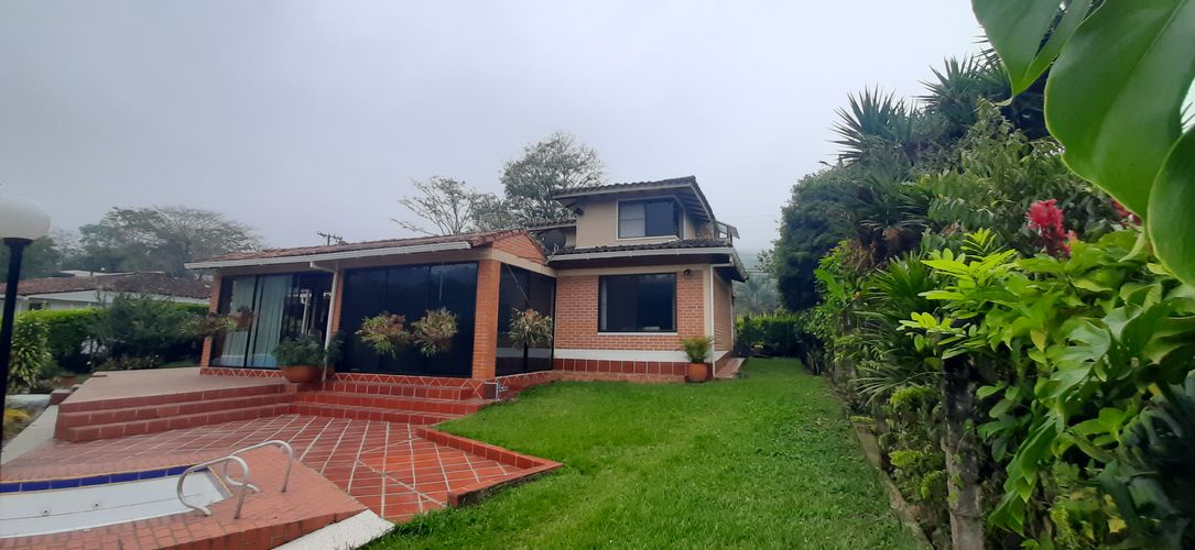 Casa de 4 alcobas en venta en Chorro De La Plata, Cali, 250 m² · foto 6 de 24