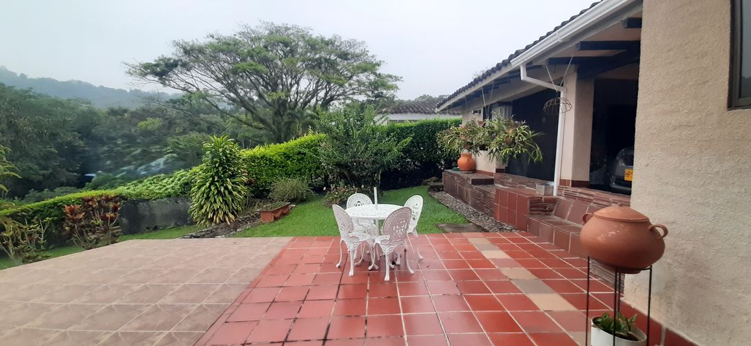 Casa de 4 alcobas en venta en Chorro De La Plata, Cali, 250 m² · foto 7 de 24