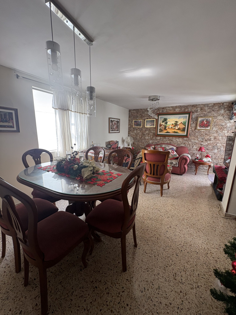 Apartamento en venta en El Refugio, Cali · foto 7 de 24