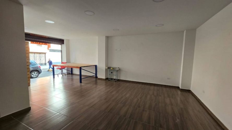 Local en arriendo en Prados De Sabaneta, Sabaneta, 64 m² · foto 6 de 8