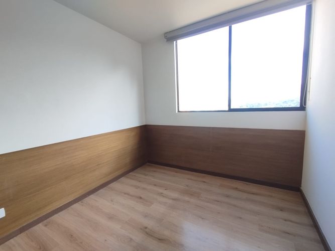 Apartamento de 3 alcobas en arriendo en Loma Del Escobero, Envigado, 110 m² · foto 7 de 17