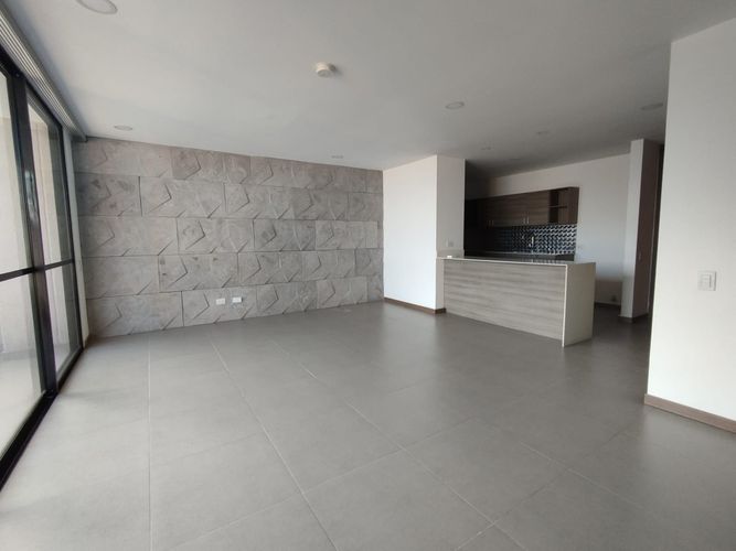 Apartamento de 3 alcobas en arriendo en Loma Del Escobero, Envigado, 110 m² · foto 12 de 17