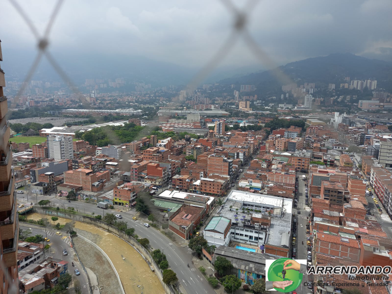 Apartamento en venta en Centro, Itagüí · foto 12 de 14