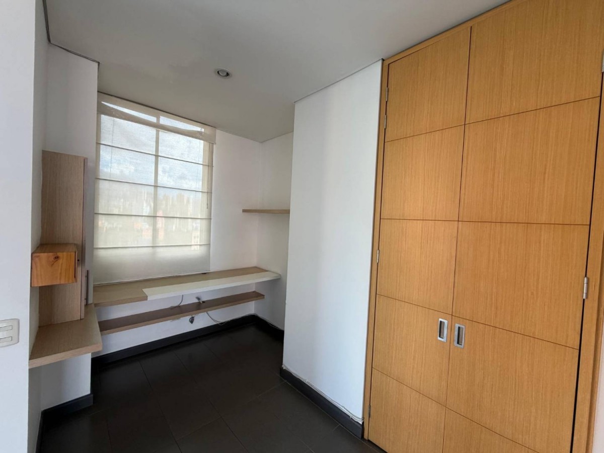 Apartamento en arriendo en Lalinde, Medellín · foto 5 de 18