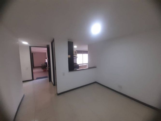 Apartamento de 3 alcobas en arriendo en Conquistadores, Medellín, 110 m² · foto 6 de 24