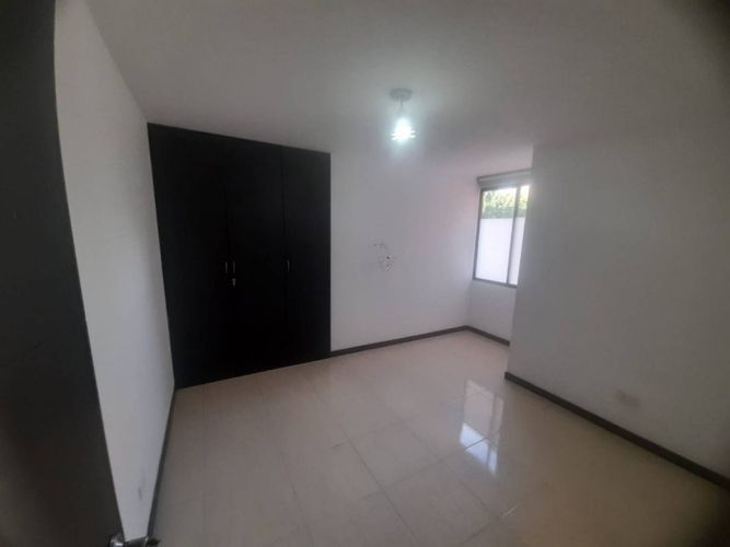 Apartamento de 3 alcobas en arriendo en Conquistadores, Medellín, 110 m² · foto 13 de 24