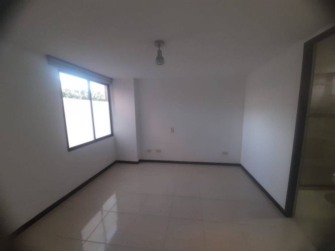 Apartamento de 3 alcobas en arriendo en Conquistadores, Medellín, 110 m² · foto 16 de 24