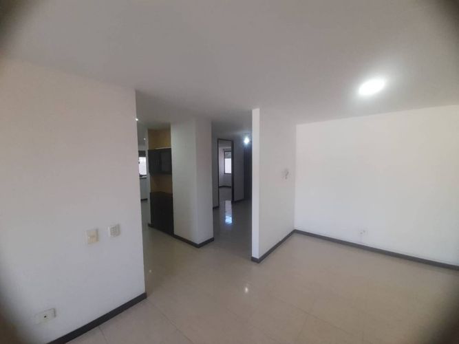 Apartamento de 3 alcobas en arriendo en Conquistadores, Medellín, 110 m² · foto 18 de 24