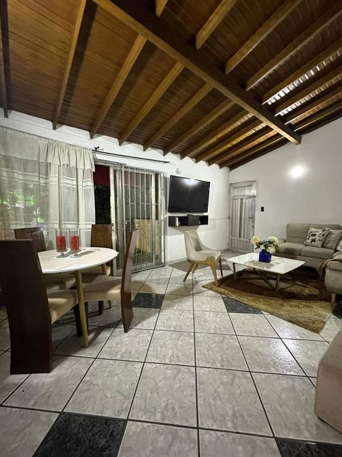 Apartamento de 2 alcobas en arriendo en Calasanz, Medellín, 80 m² · foto 6 de 11