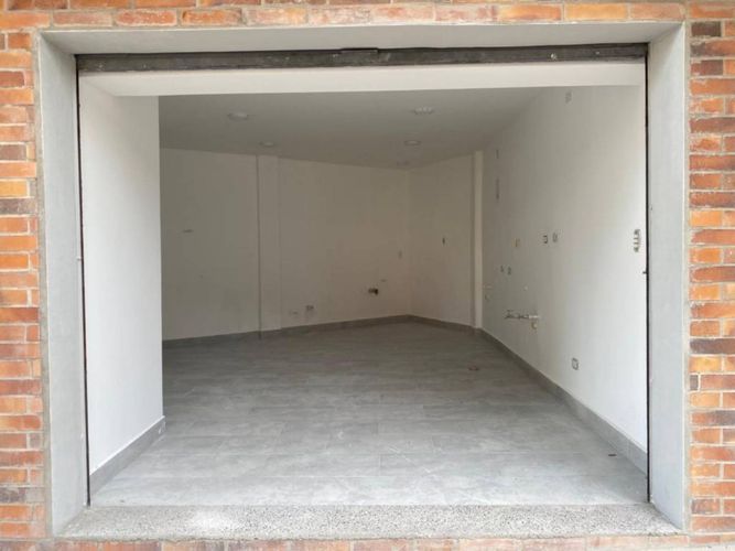 Local en arriendo en Calasanz, Medellín, 40 m² · foto 2 de 8