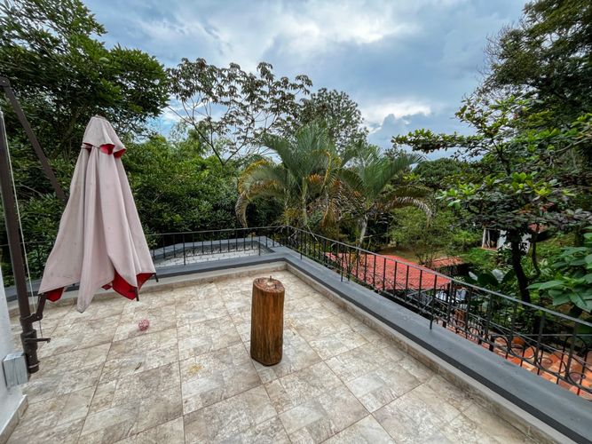 Casa de 5 alcobas en venta en Las Mercedes, Jamundí, 400 m² · foto 4 de 24