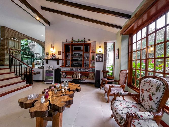 Casa de 5 alcobas en venta en Las Mercedes, Jamundí, 400 m² · foto 21 de 24