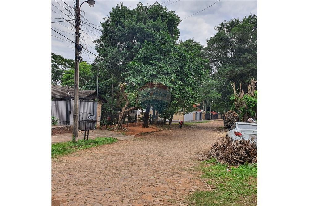 D.G. Terreno - Venta - Villa Elisa, Paraguay — foto 3