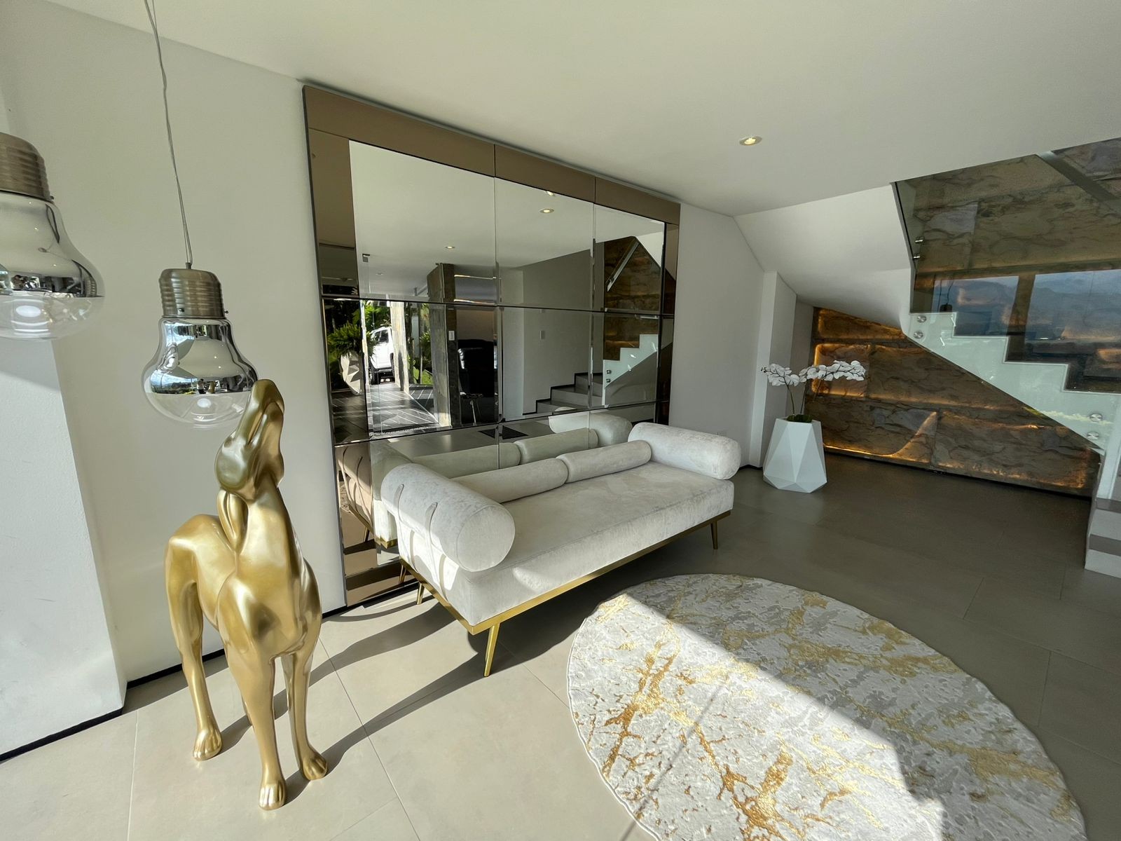 Casa en venta en El Trebol, Manizales · foto 2 de 23
