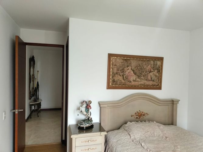 Apartamento de 3 alcobas en arriendo en El Poblado, Medellín, 156 m² · foto 12 de 14