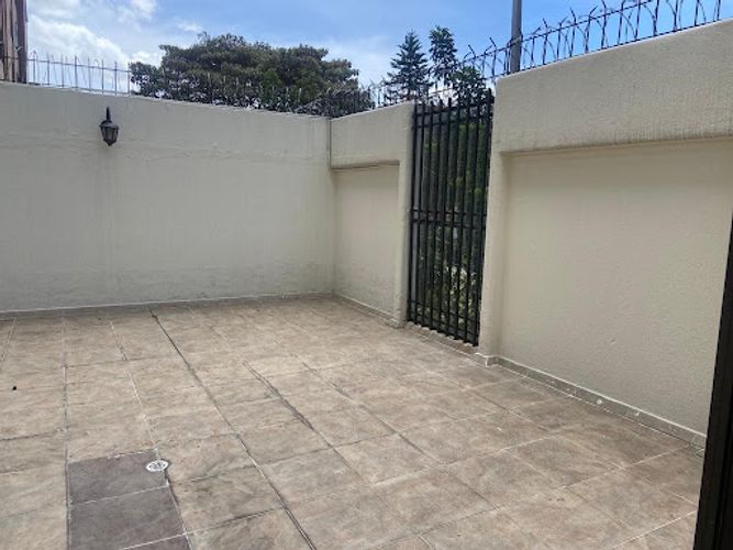 Apartamento de 3 alcobas en venta en Chicó Navarra, Bogotá, 160 m² · foto 3 de 24