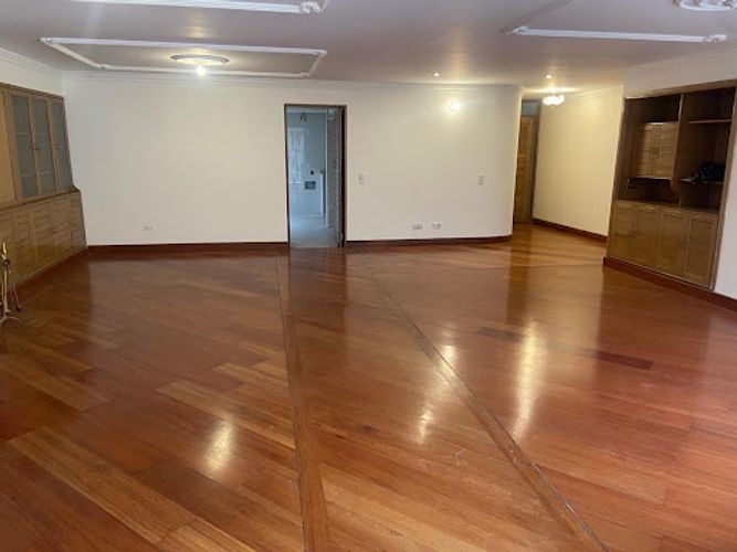Apartamento de 3 alcobas en venta en Chicó Navarra, Bogotá, 160 m² · foto 12 de 24
