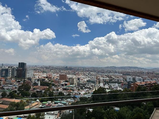 Apartamento de 3 alcobas en venta en San Gabriel Norte, Bogotá, 415 m² · foto 7 de 24