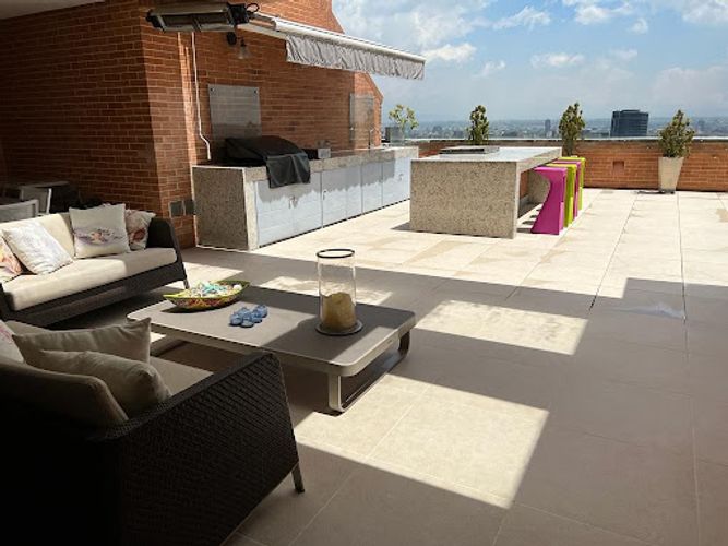 Apartamento de 3 alcobas en venta en San Gabriel Norte, Bogotá, 415 m² · foto 23 de 24