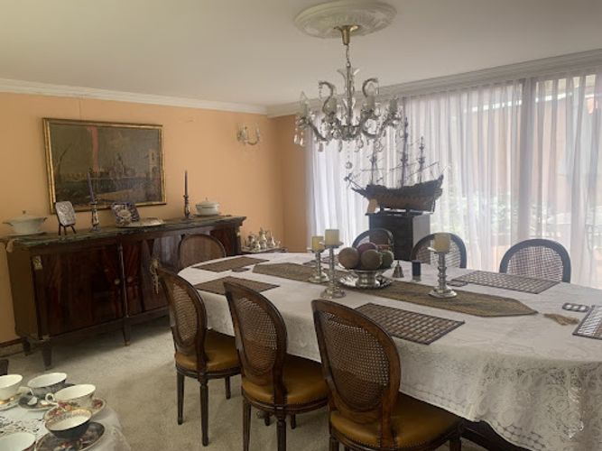 Apartamento de 3 alcobas en venta en La Cabrera, Bogotá, 300 m² · foto 12 de 24