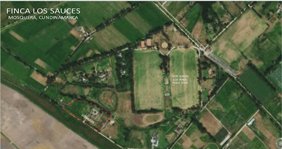 Finca en venta en San Jose, Mosquera, 980 m² · foto 3 de 24
