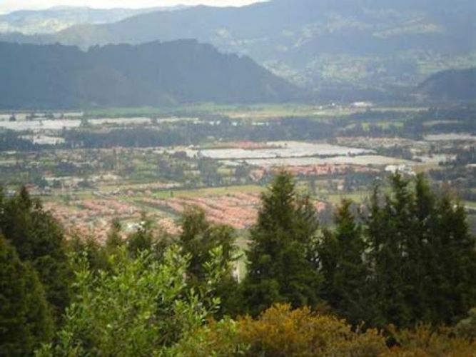Lote en venta en Altos De Yerbabuena, Chía, 10000 m² · foto 4 de 9