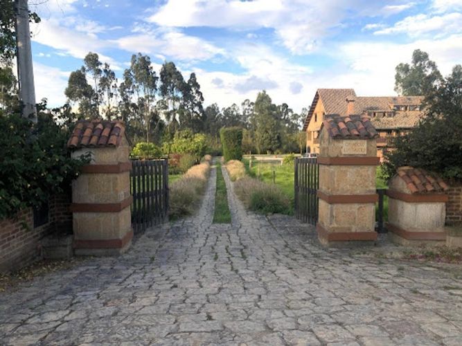 Finca en venta en San Jose, Mosquera, 980 m² · foto 19 de 24