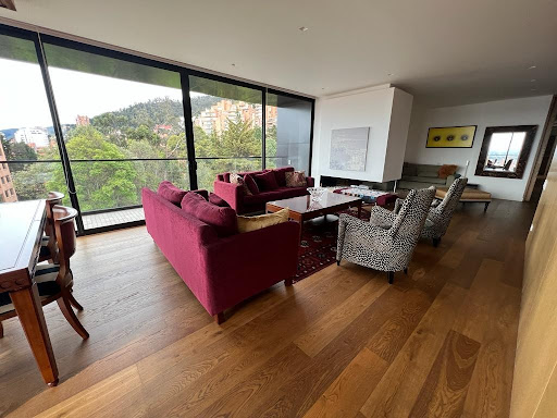 Apartamento en venta en Los Rosales, Bogotá · foto 7 de 23