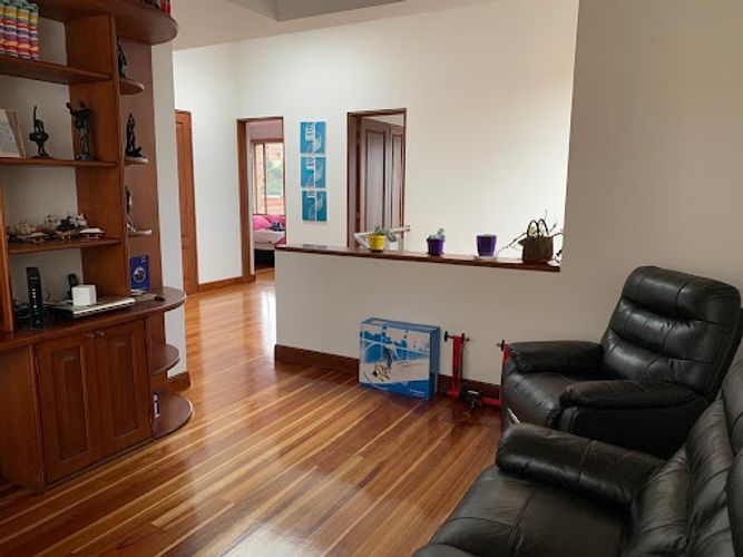 Casa de 3 alcobas en venta en Sotileza, Bogotá, 268 m² · foto 8 de 24
