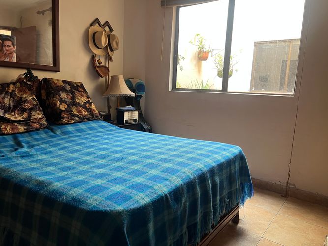 Casa de 5 alcobas en venta en La Castellana, Medellín, 241 m² · foto 23 de 24