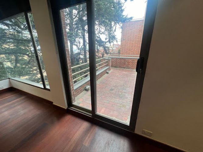 Apartamento de 4 alcobas en venta en El Retiro, Bogotá, 525 m² · foto 9 de 24