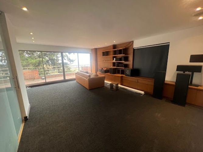 Apartamento de 4 alcobas en venta en El Retiro, Bogotá, 525 m² · foto 14 de 24