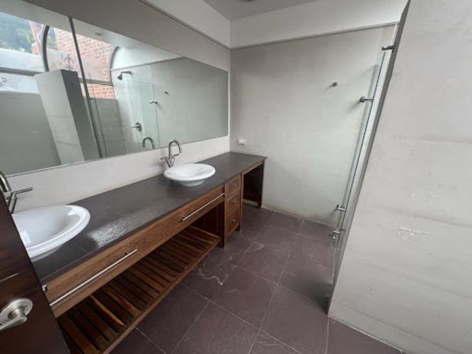 Apartamento de 4 alcobas en venta en El Retiro, Bogotá, 525 m² · foto 22 de 24