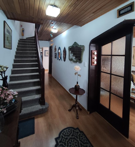 Casa en venta en San Luis, Bogotá · foto 3 de 19