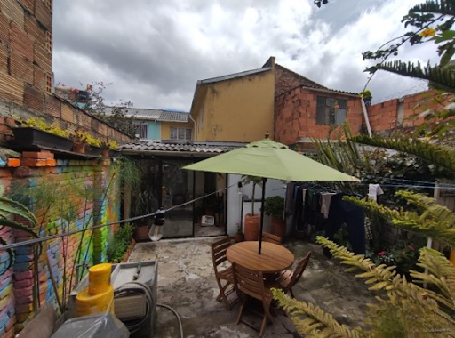 Casa en venta en San Luis, Bogotá · foto 17 de 19