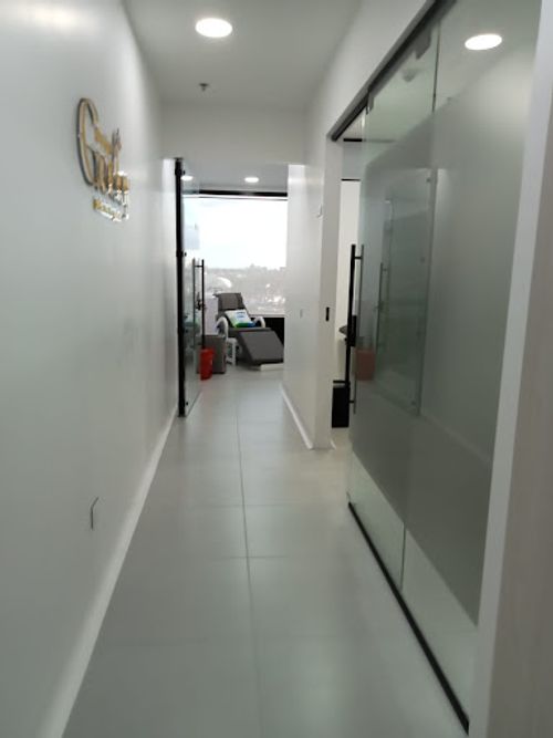 Consultorio en venta en Cr. Valles De Cajica, Cajicá, 36 m² · foto 8 de 24