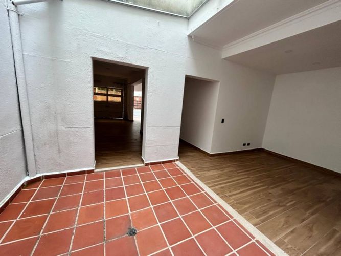 Apartamento en venta en Laureles, Medellín · foto 9 de 24