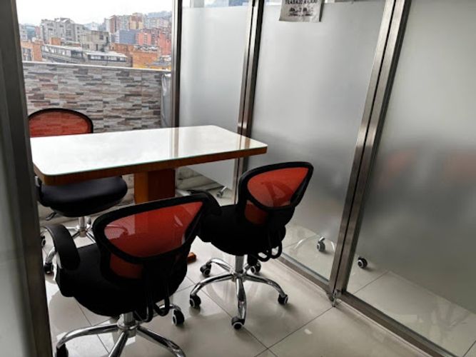 Apartamento de 4 alcobas en venta en Centro Internacional, Bogotá, 110 m² · foto 4 de 24