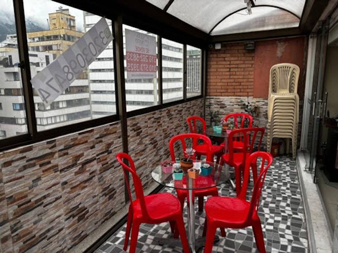 Apartamento de 4 alcobas en venta en Centro Internacional, Bogotá, 110 m² · foto 10 de 24