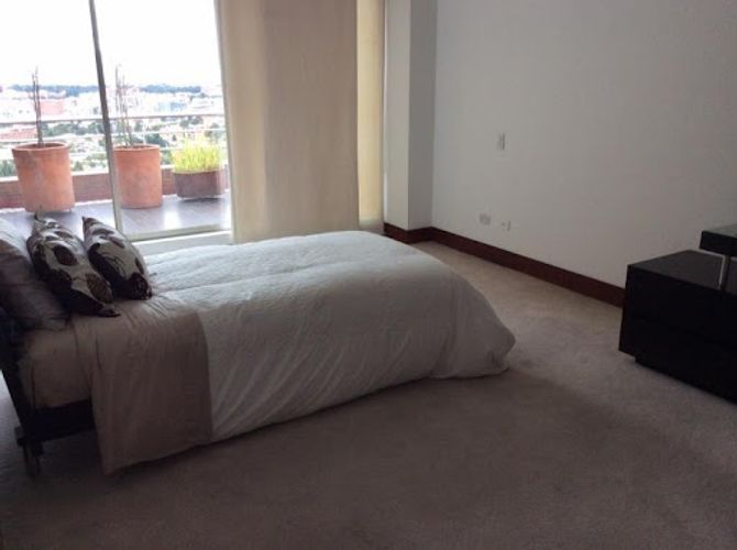 Apartamento de 3 alcobas en venta en Santa Ana Centro Comercial Boutique, Bogotá, 500 m² · foto 11 de 15