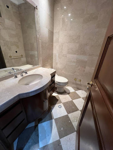 Apartamento en venta en Santa Barbara Alta, Bogotá · foto 16 de 24
