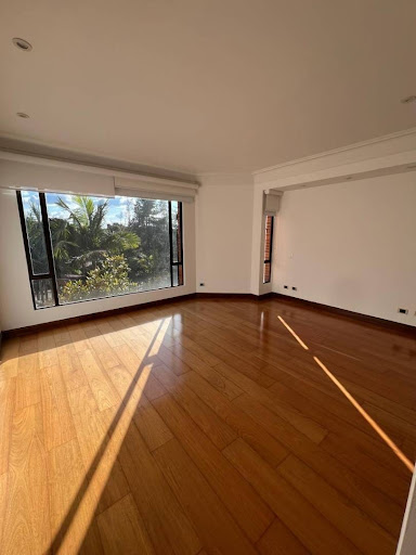 Apartamento en venta en Santa Barbara Alta, Bogotá · foto 23 de 24