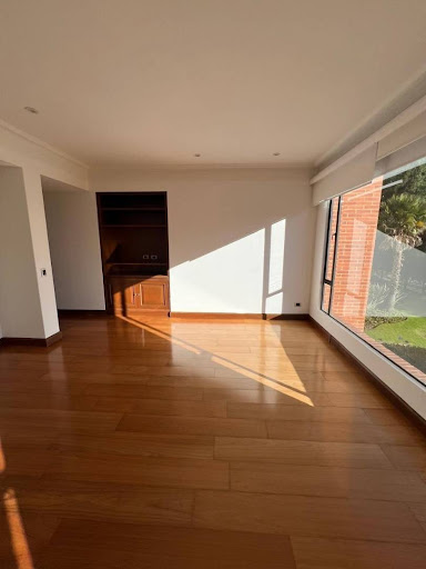 Apartamento en venta en Santa Barbara Alta, Bogotá · foto 24 de 24