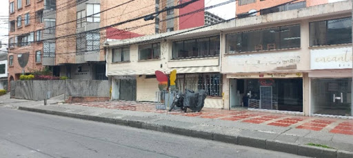 Casa en arriendo en El Lago, Bogotá · foto 2 de 13