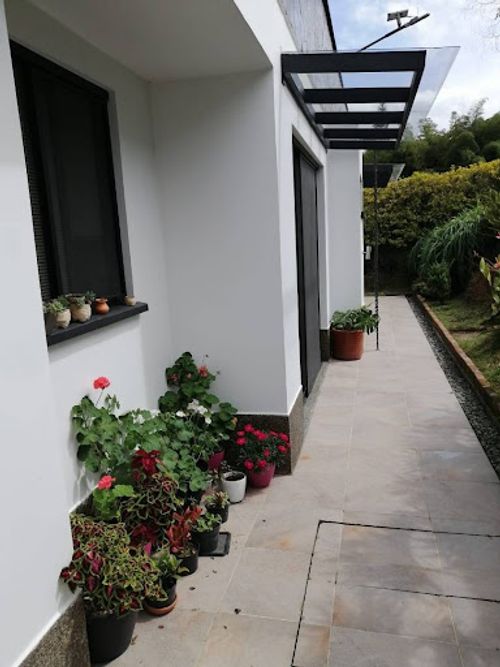 Casa de 3 alcobas en venta en El Congal, Armenia, 313 m² · foto 14 de 22